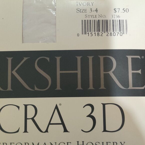 Berkshire 3-4 Lycra 3D Ivory Hosiery Pantyhose Tummy Control Top Vintage NWT - Picture 4 of 6